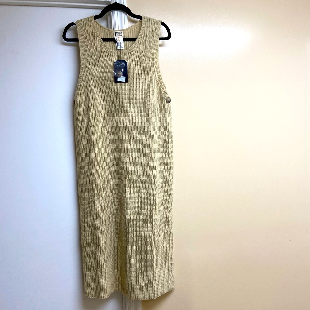 Mo: Vint Sweater Dress